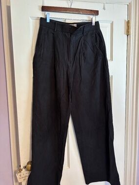 Everlane Way High Drape pants in black size 10